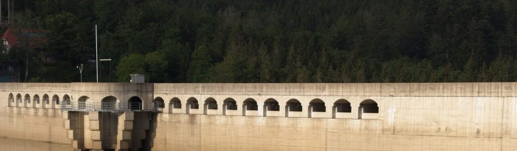 Staumauer Trinkwasser-Talsperre